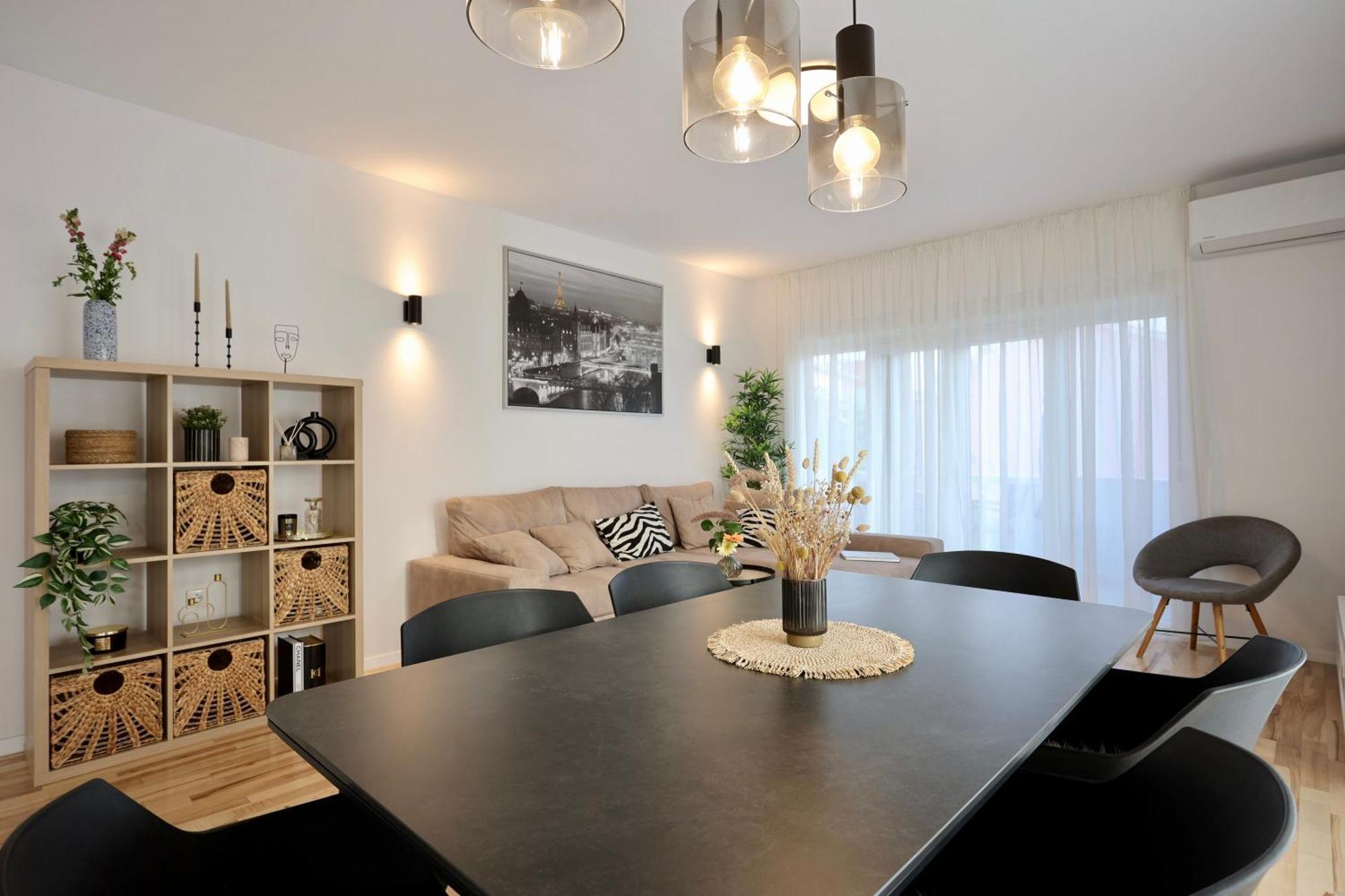 Holiday Home Tia Сплит Екстериор снимка